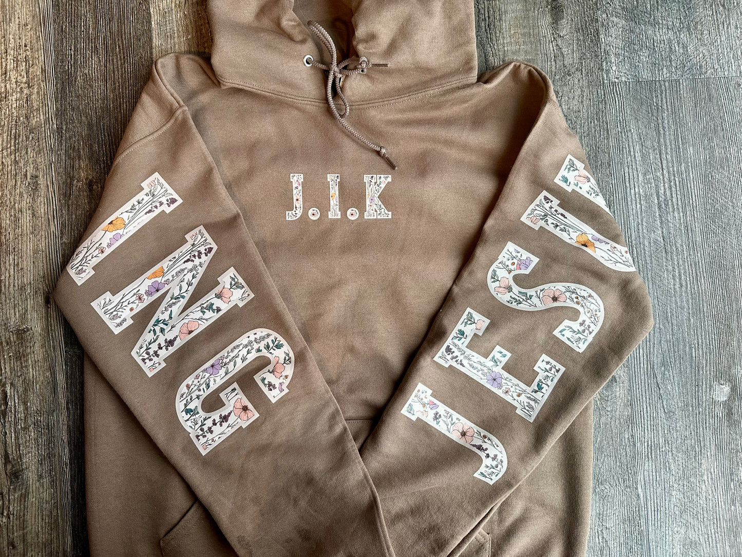 Jesus is king Letter gang sheet